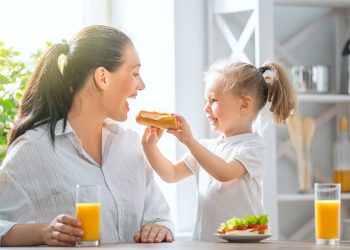 20 Must Have Foods for Women In 40’s