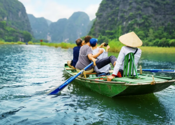 5+ Crucial International Travel Tips You Can't Afford to Miss